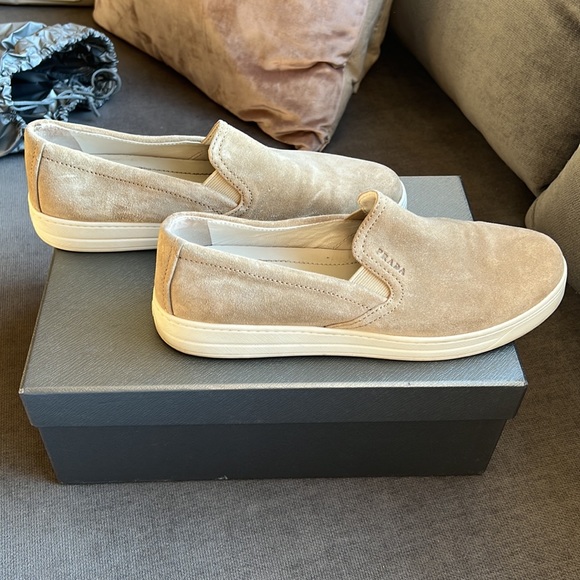 Prada Calzature Donna Slip-ons - Picture 1 of 13